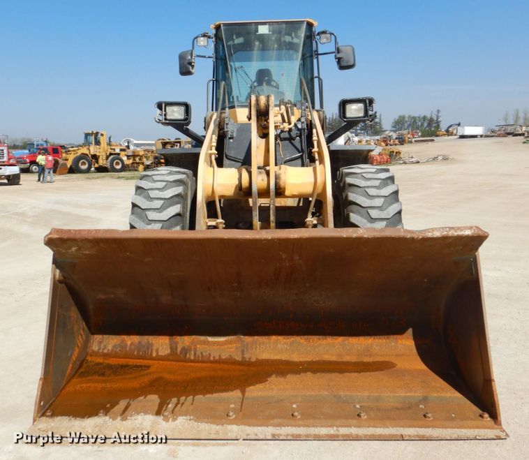 image for item EV9381 2006 Komatsu WA320-5L  wheel loader