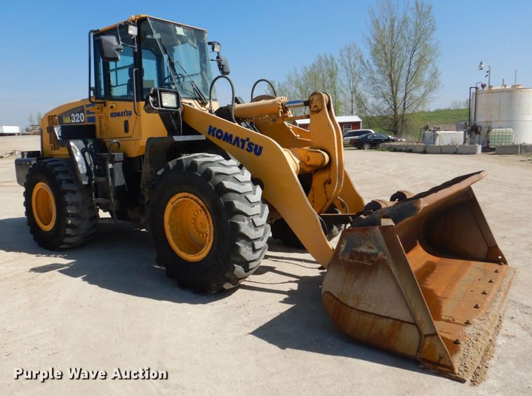 image for item EV9381 2006 Komatsu WA320-5L  wheel loader