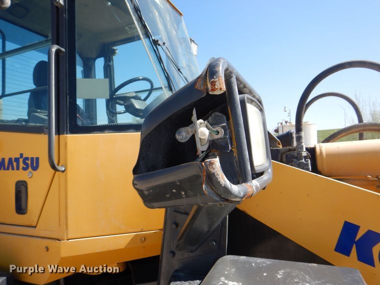 image for item EV9381 2006 Komatsu WA320-5L  wheel loader