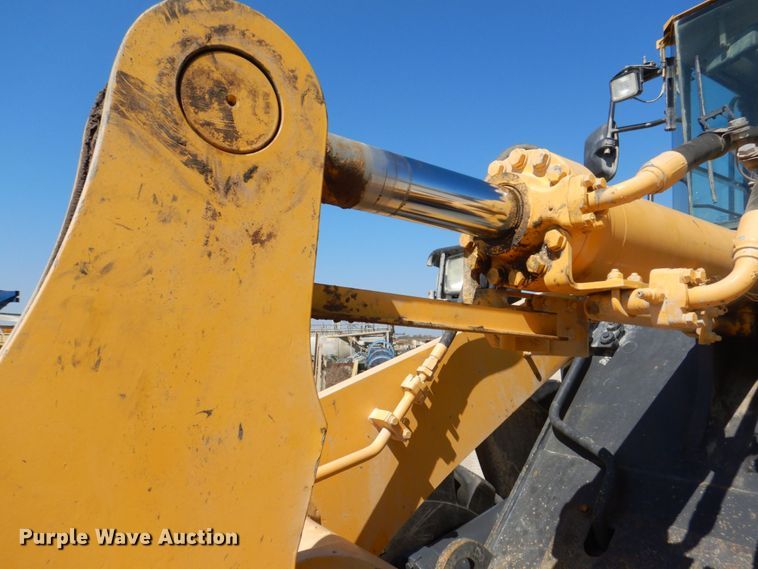 image for item EV9381 2006 Komatsu WA320-5L  wheel loader