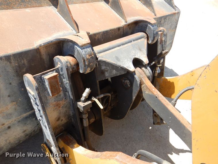 image for item EV9381 2006 Komatsu WA320-5L  wheel loader