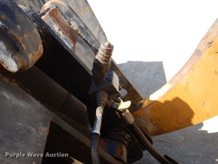 image for item EV9381 2006 Komatsu WA320-5L  wheel loader