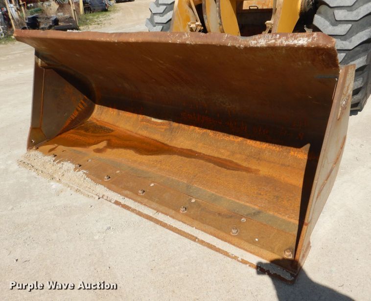 image for item EV9381 2006 Komatsu WA320-5L  wheel loader