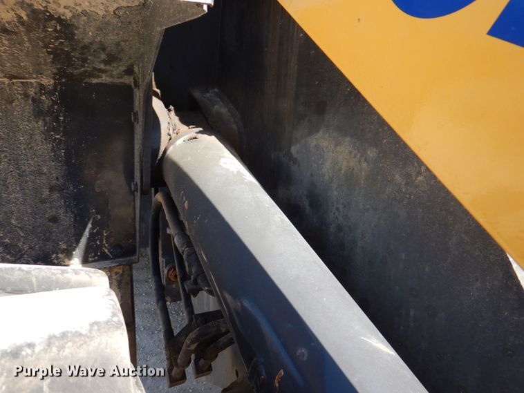 image for item EV9381 2006 Komatsu WA320-5L  wheel loader