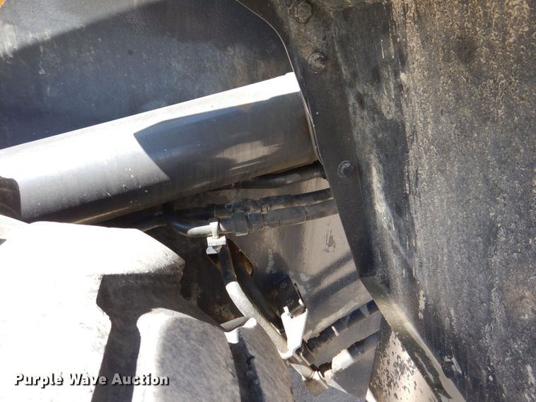 image for item EV9381 2006 Komatsu WA320-5L  wheel loader