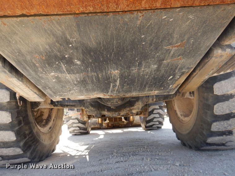 image for item EV9381 2006 Komatsu WA320-5L  wheel loader