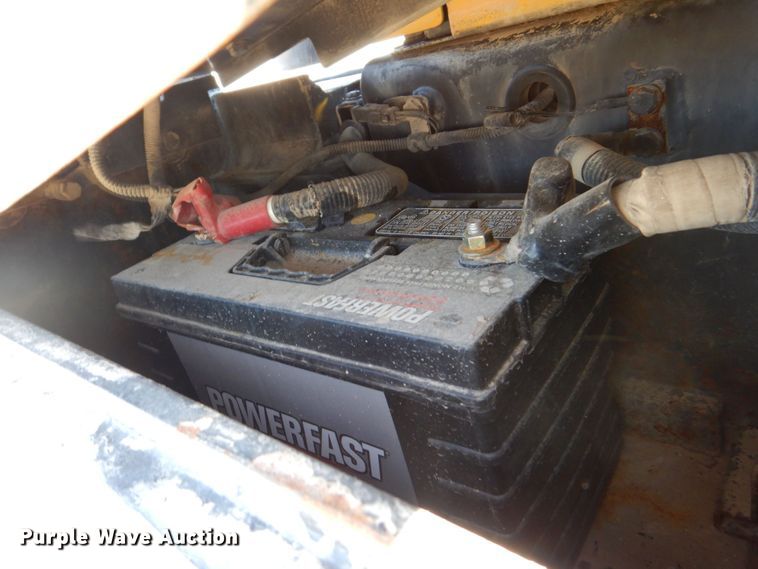 image for item EV9381 2006 Komatsu WA320-5L  wheel loader