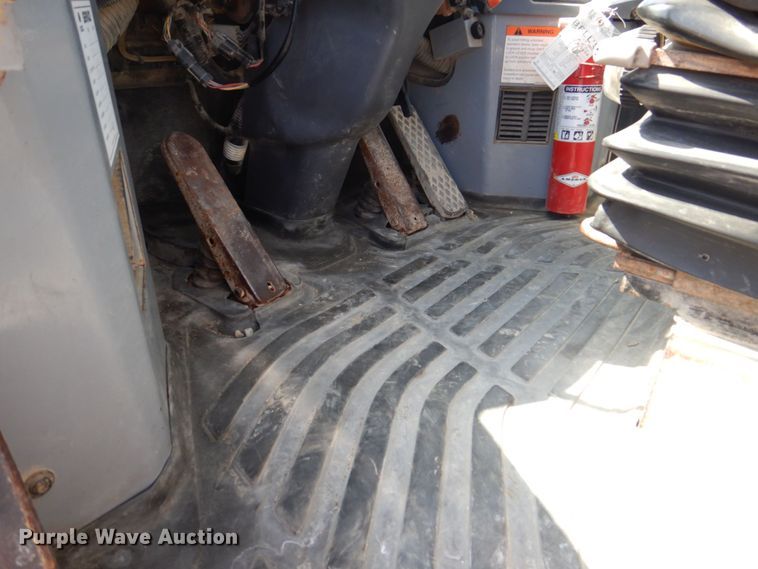 image for item EV9381 2006 Komatsu WA320-5L  wheel loader