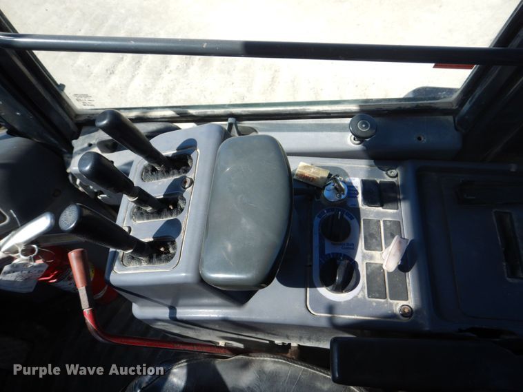 image for item EV9381 2006 Komatsu WA320-5L  wheel loader