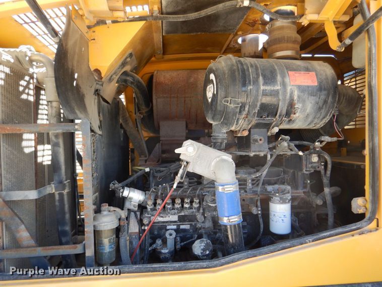 image for item EV9381 2006 Komatsu WA320-5L  wheel loader