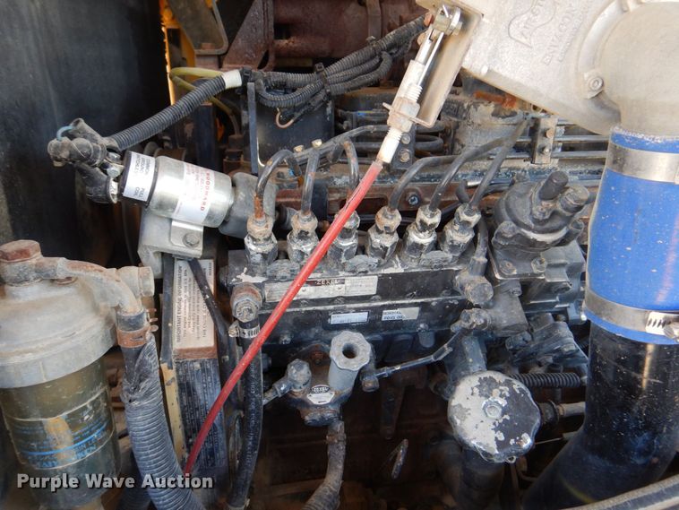 image for item EV9381 2006 Komatsu WA320-5L  wheel loader