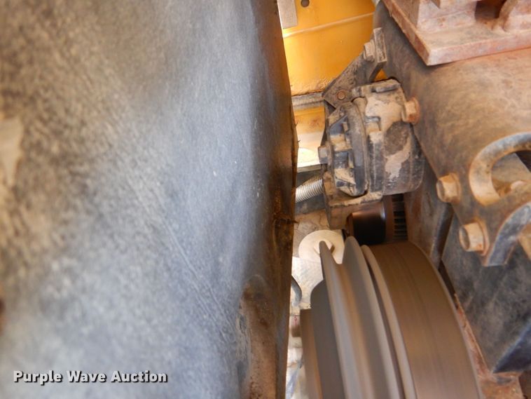 image for item EV9381 2006 Komatsu WA320-5L  wheel loader