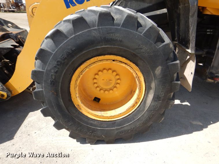 image for item EV9381 2006 Komatsu WA320-5L  wheel loader
