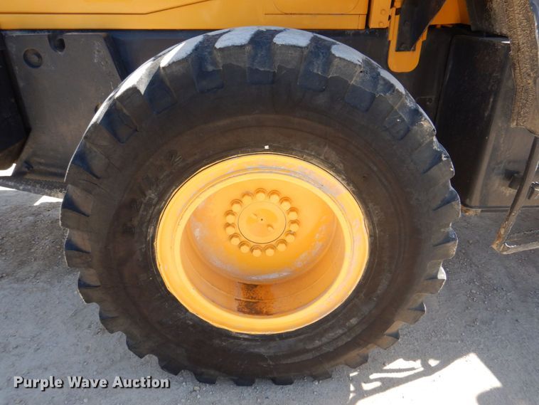 image for item EV9381 2006 Komatsu WA320-5L  wheel loader