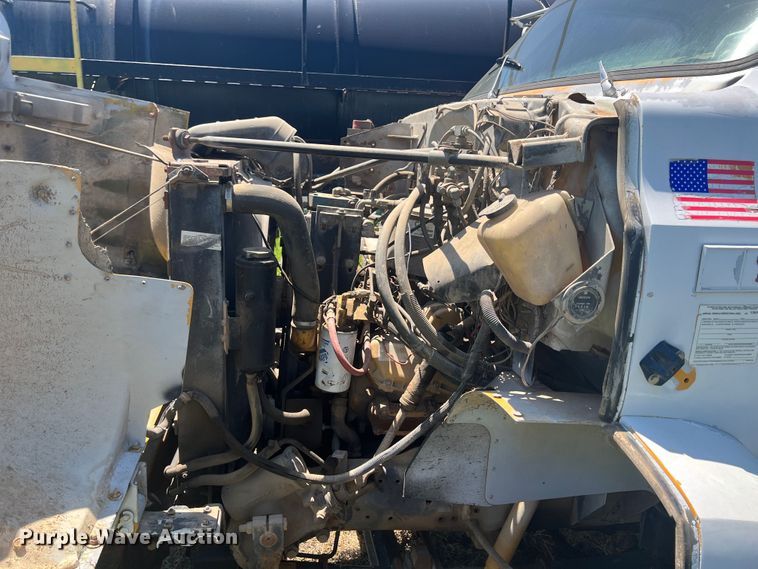 image for item HL9022 1986 Chevrolet C70  crane truck