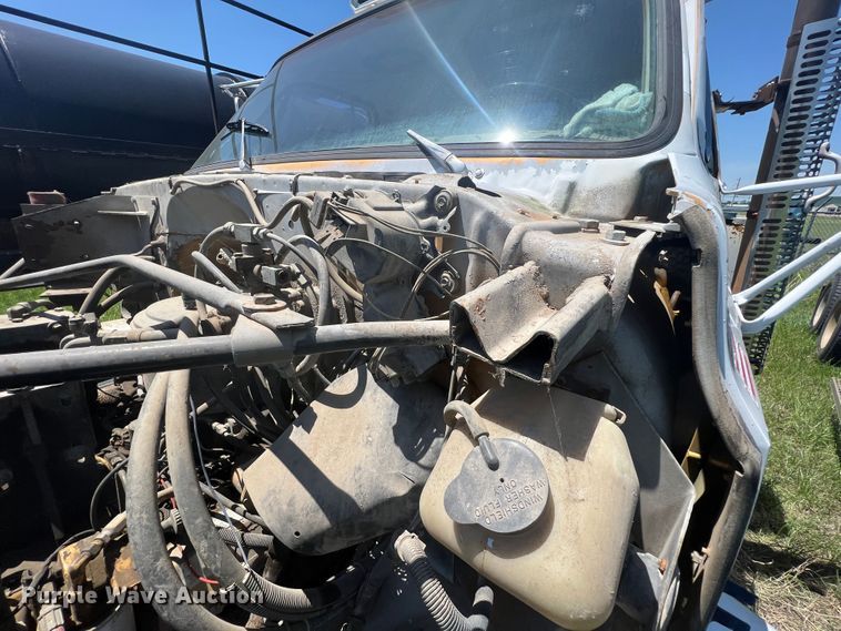 image for item HL9022 1986 Chevrolet C70  crane truck