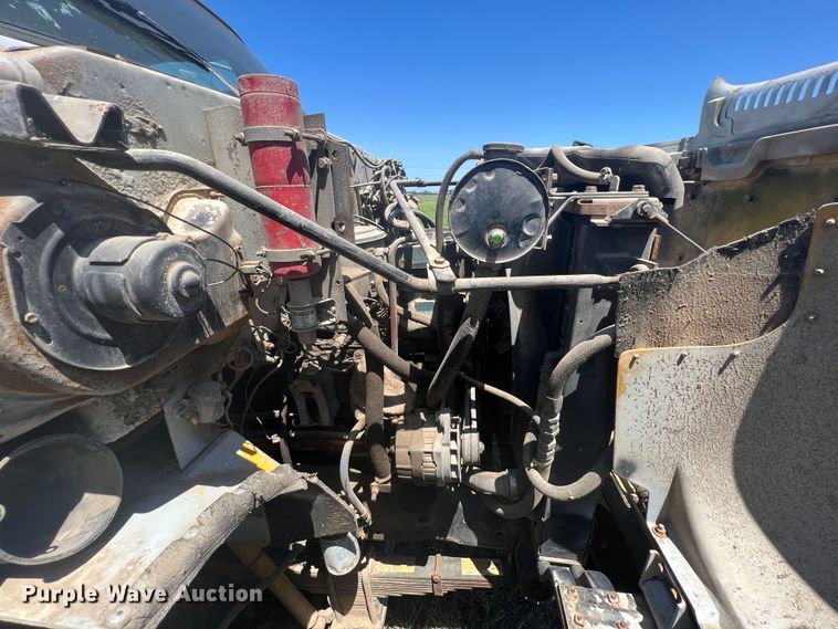 image for item HL9022 1986 Chevrolet C70  crane truck