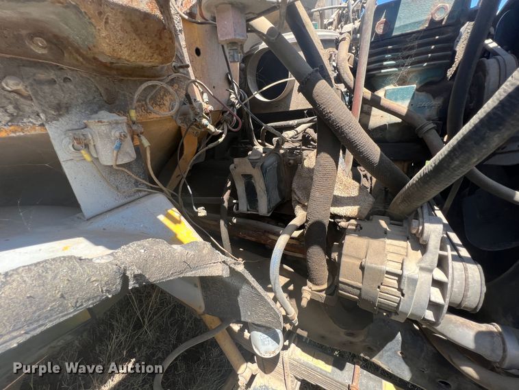 image for item HL9022 1986 Chevrolet C70  crane truck