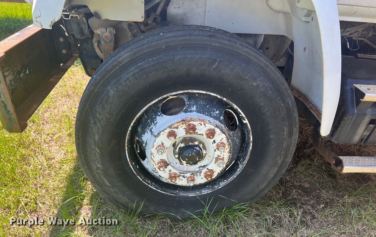 image for item HL9022 1986 Chevrolet C70  crane truck