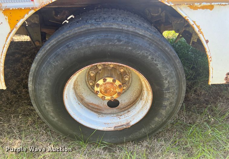 image for item HL9022 1986 Chevrolet C70  crane truck