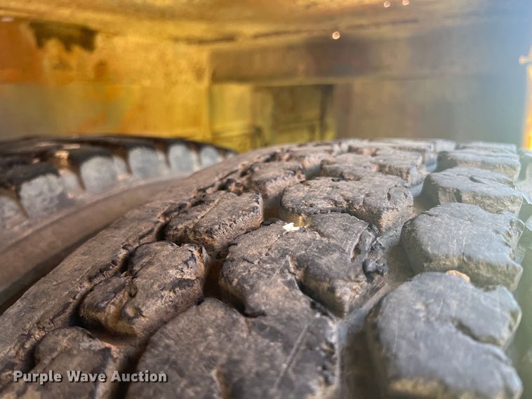 image for item HL9022 1986 Chevrolet C70  crane truck