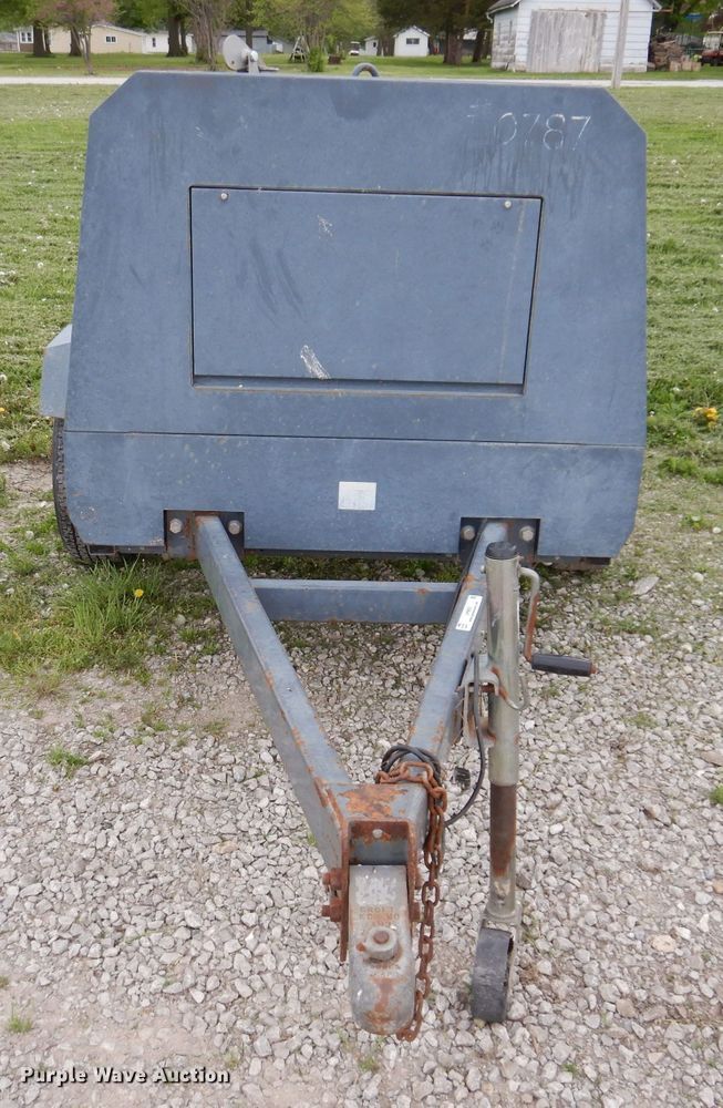 image for item JH9853 Airman PDS185S  air compressor