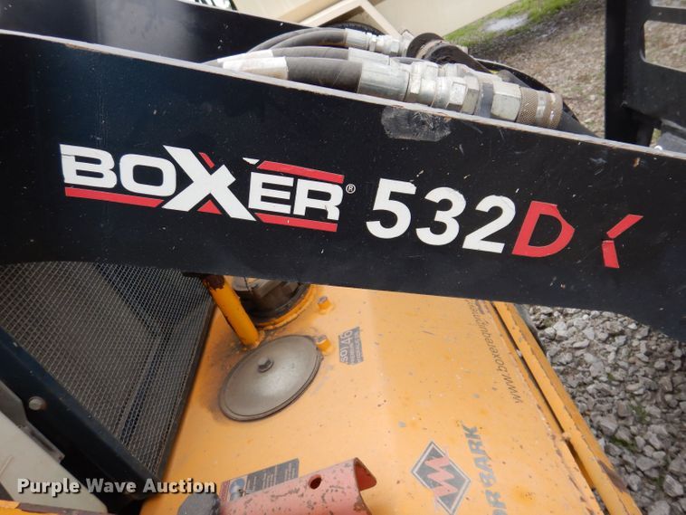 image for item JH9854 Morark Boxer 532  compact utility loader