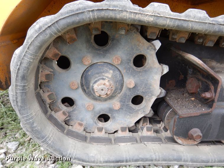 image for item JH9854 Morark Boxer 532  compact utility loader