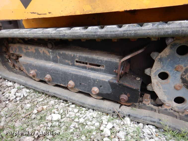 image for item JH9854 Morark Boxer 532  compact utility loader