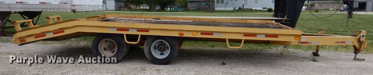 image for item JH9856 1986 Dynaweld  equipment trailer