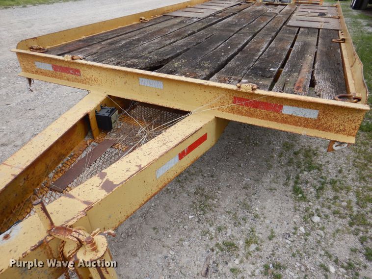 image for item JH9856 1986 Dynaweld  equipment trailer