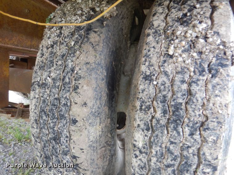 image for item JH9856 1986 Dynaweld  equipment trailer