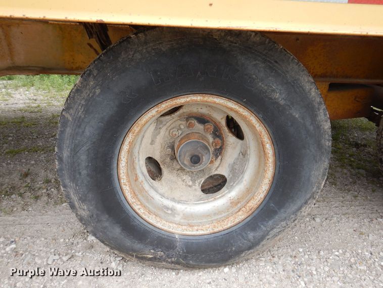 image for item JH9856 1986 Dynaweld  equipment trailer