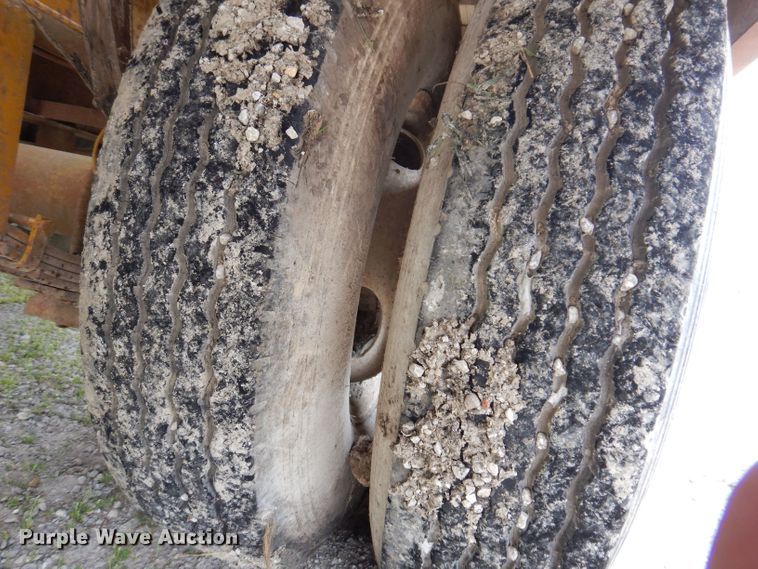 image for item JH9856 1986 Dynaweld  equipment trailer