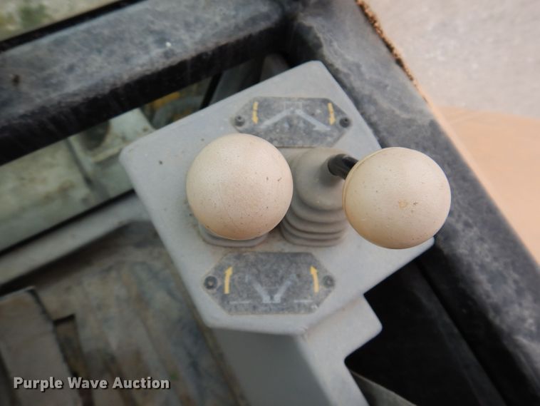 image for item JH9857 1999 Fermec Turbo  backhoe