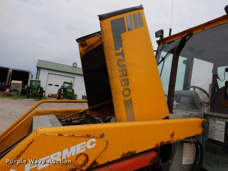 image for item JH9857 1999 Fermec Turbo  backhoe
