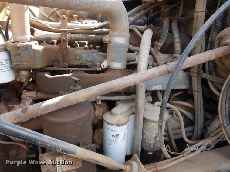 image for item JK9480 1996 Mack RD690S  dump truck