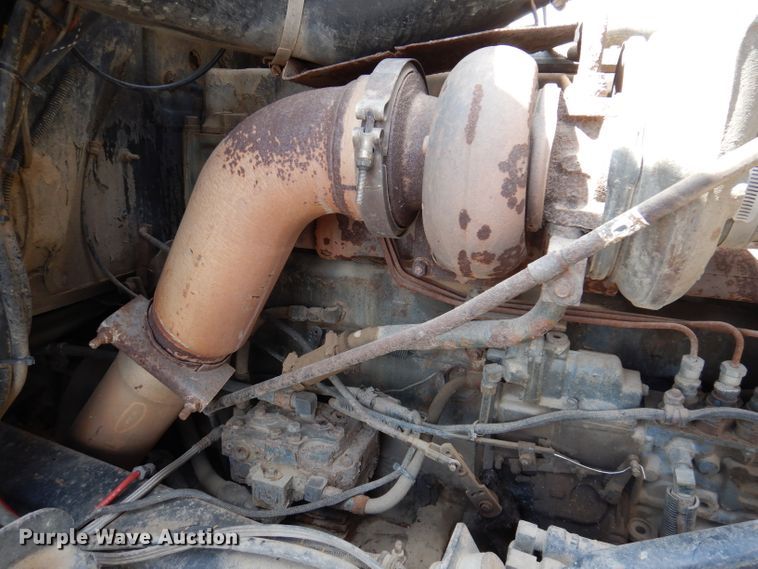 image for item JK9480 1996 Mack RD690S  dump truck