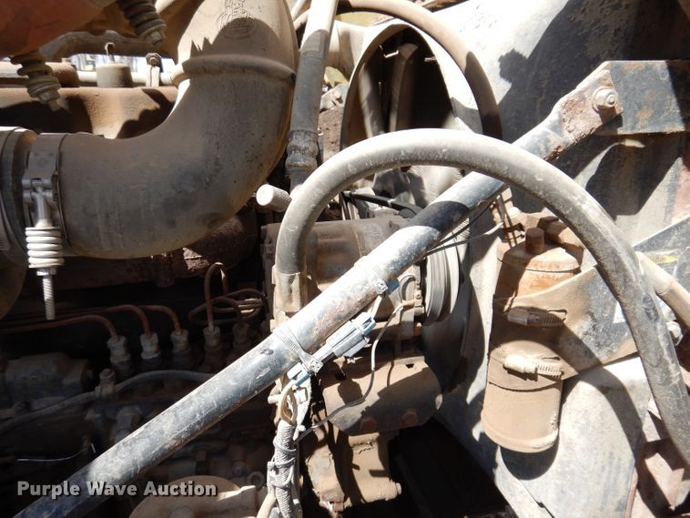 image for item JK9480 1996 Mack RD690S  dump truck