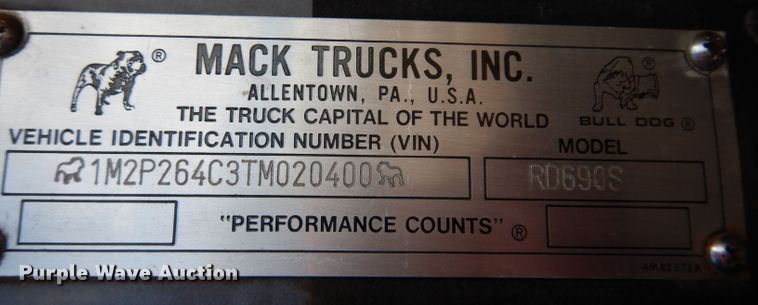 image for item JK9480 1996 Mack RD690S  dump truck
