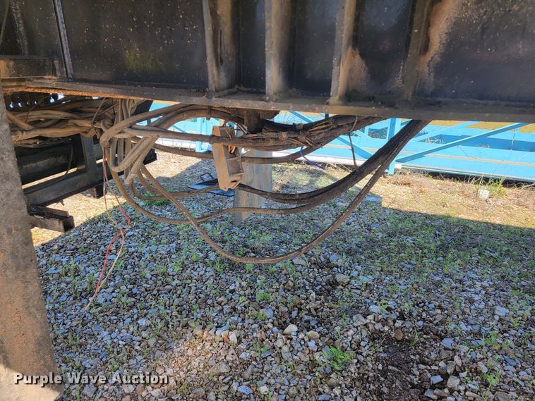 image for item JL9445 National 1200  crane