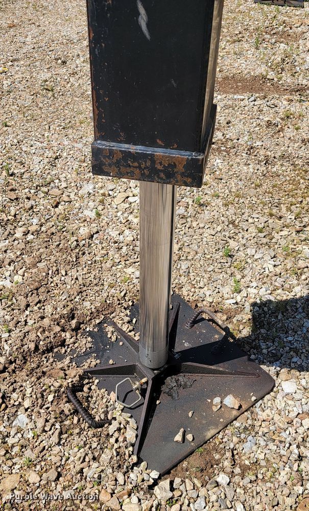 image for item JL9445 National 1200  crane