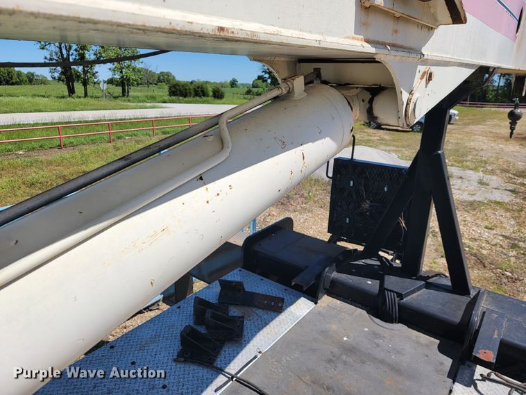 image for item JL9445 National 1200  crane