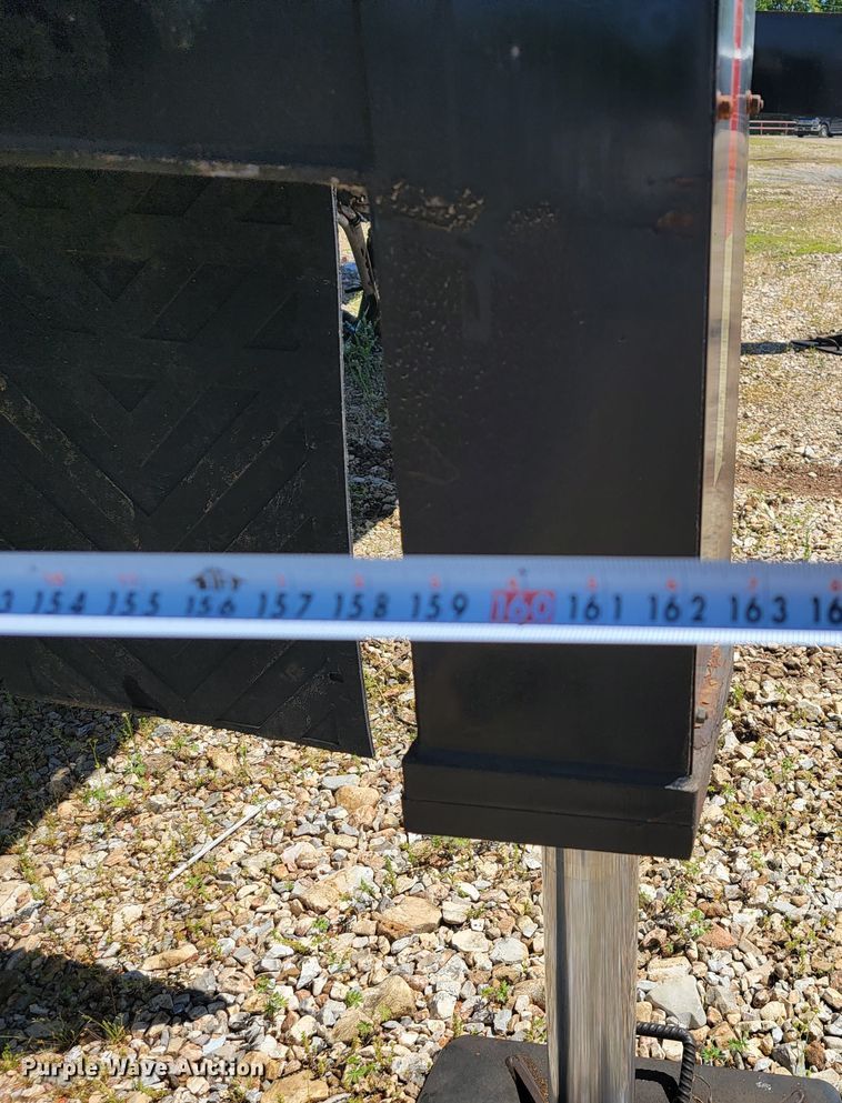 image for item JL9445 National 1200  crane