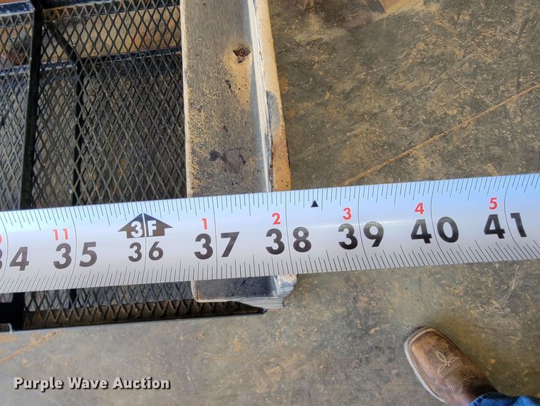 image for item JL9445 National 1200  crane