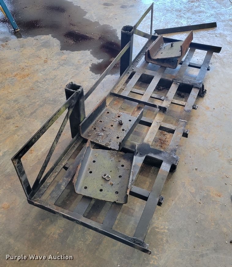 image for item JL9445 National 1200  crane