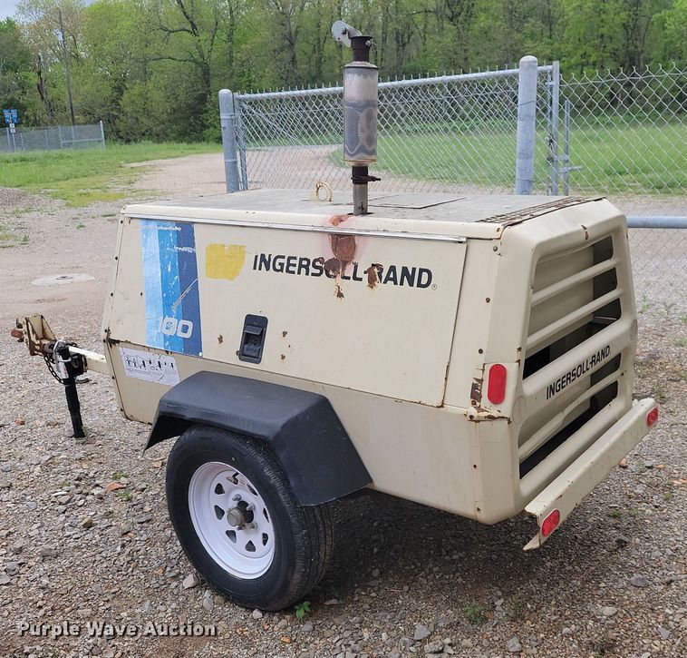 image for item JL9501 1993 Ingersoll Rand P100WF  air compressor