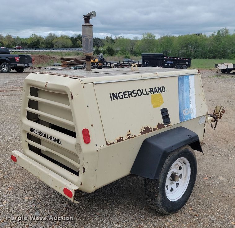 image for item JL9501 1993 Ingersoll Rand P100WF  air compressor