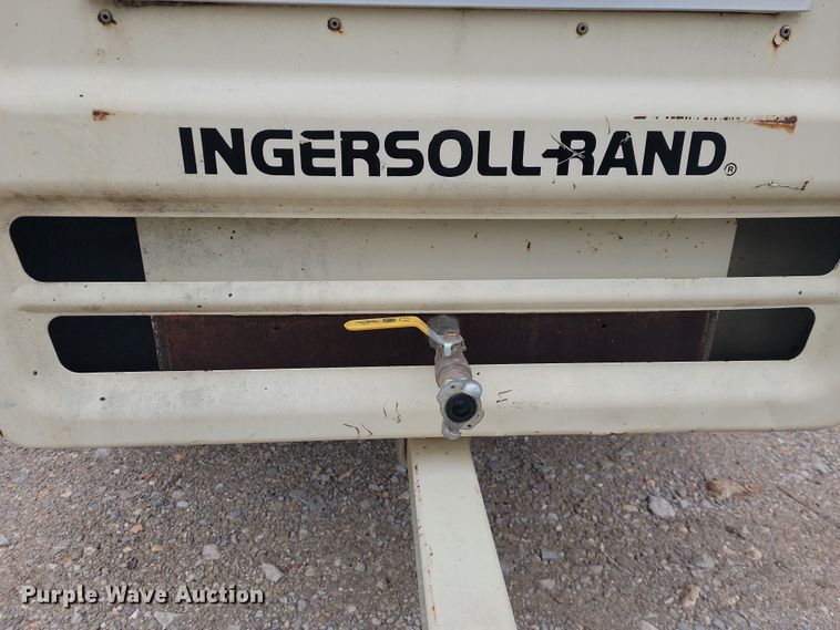 image for item JL9501 1993 Ingersoll Rand P100WF  air compressor