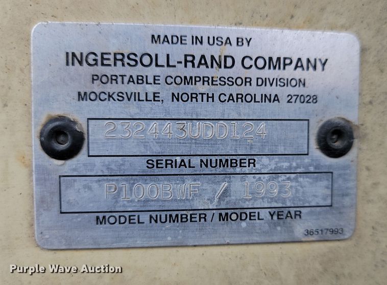 image for item JL9501 1993 Ingersoll Rand P100WF  air compressor